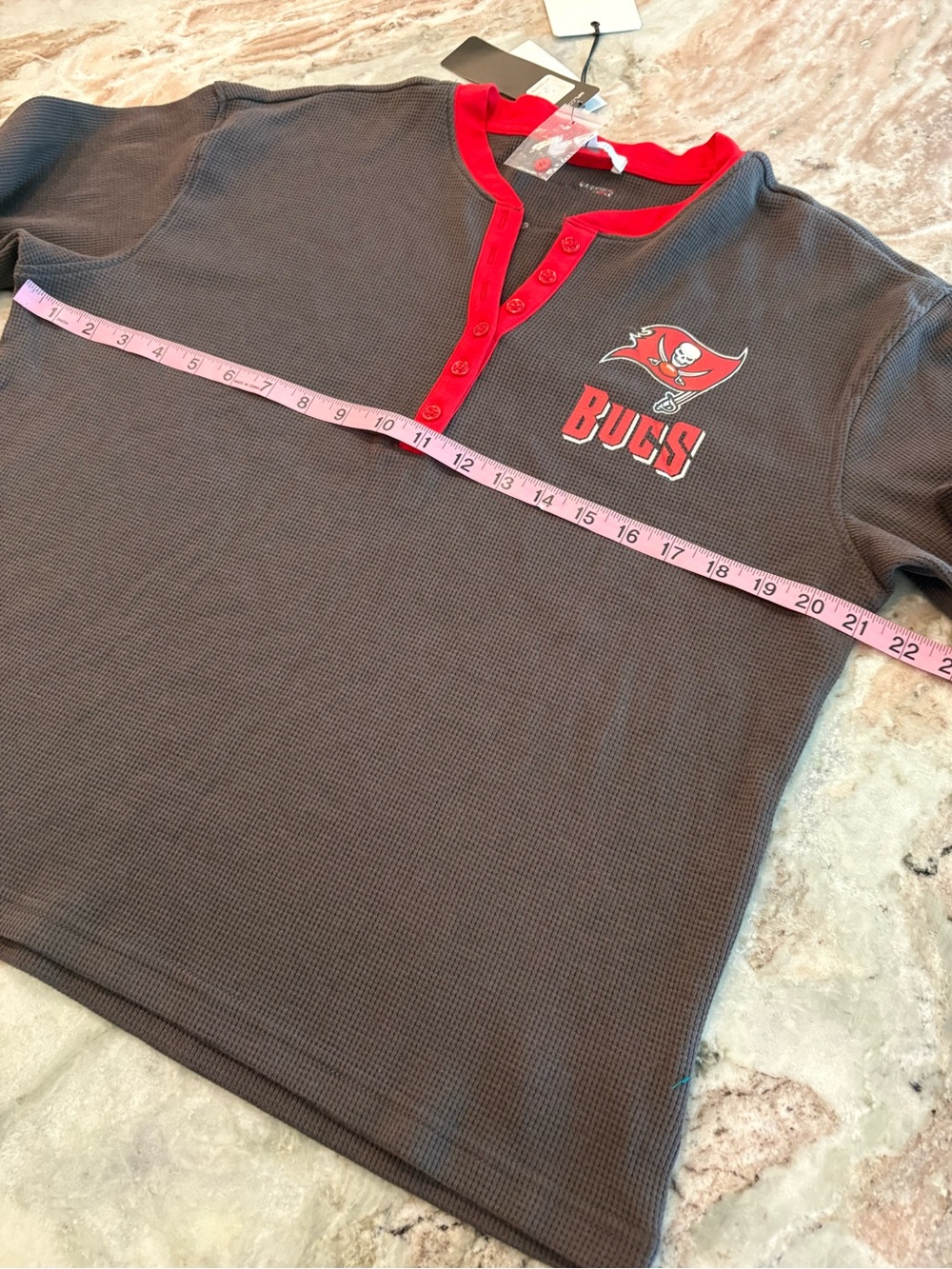 Tampa Bay Buccaneers Womens Long Sleeve Henley Waffle Thermal Long Sleeve Large - Picture 5 of 8